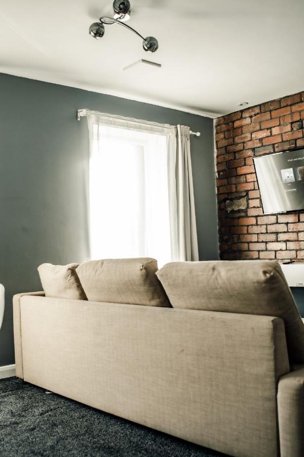 Dealhouse Apartments 10 ハダーズフィールド エクステリア 写真