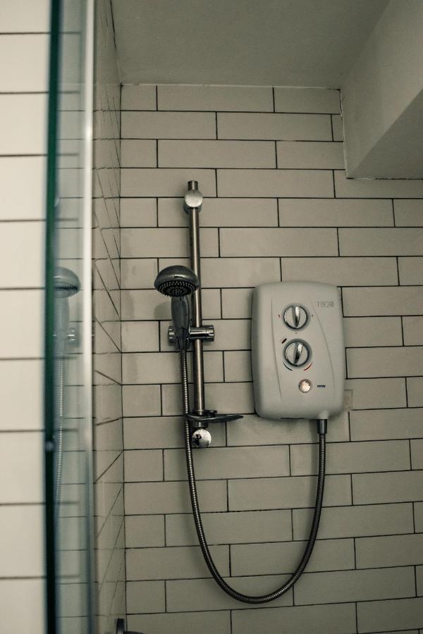 Dealhouse Apartments 10 ハダーズフィールド エクステリア 写真