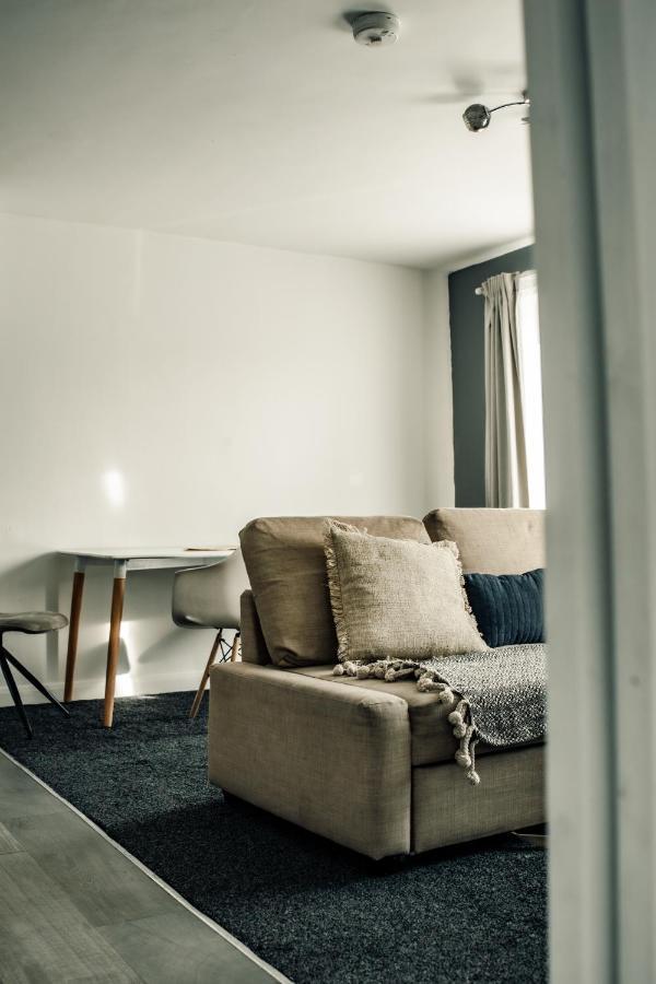 Dealhouse Apartments 10 ハダーズフィールド エクステリア 写真