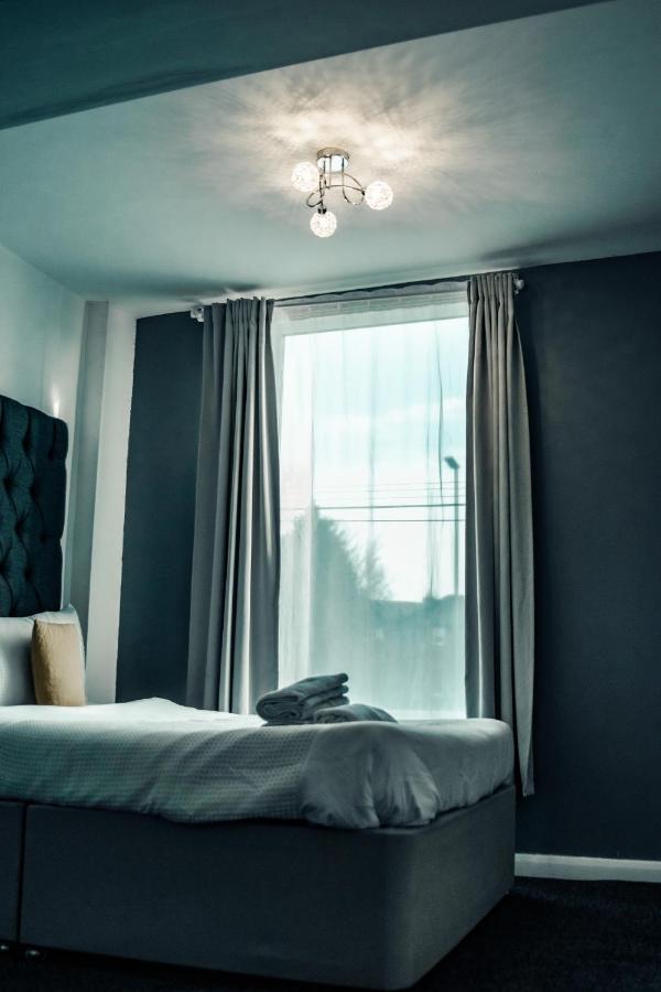 Dealhouse Apartments 10 ハダーズフィールド エクステリア 写真